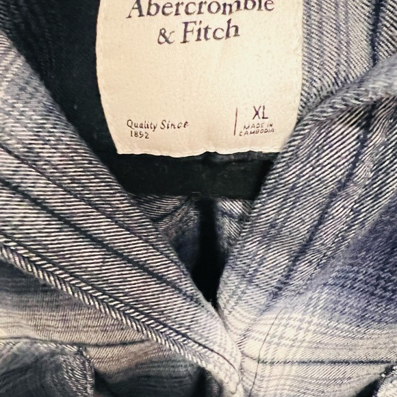 Abercrombie & Fitch Navy Checkered Shirt - Picture 4 of 4